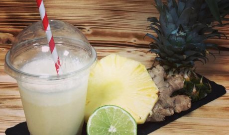 smoothie, ananas, lait de coco, citron vet, gingembre