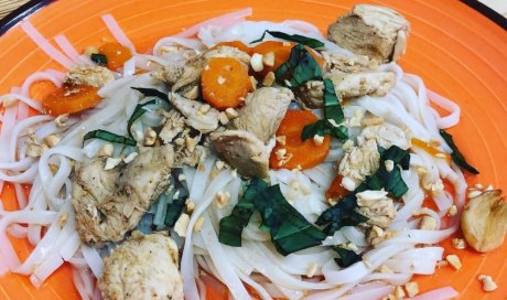 Pad thaï au poulet