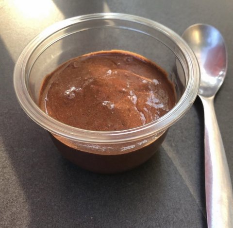 Mousse au chocolat sans sucre ni matière grasse, bar à salade, Villeurbanne